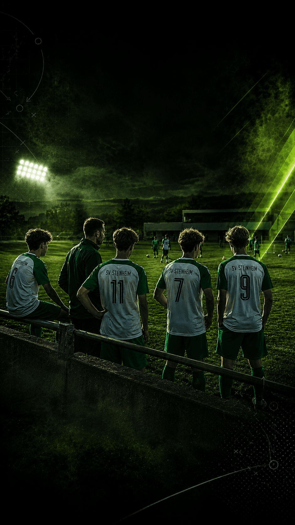SV Steinheim U15 Spieler und Trainer auf der Sportanlage im Flutlicht
